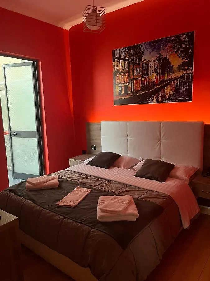 Marion Hotel 地拉那